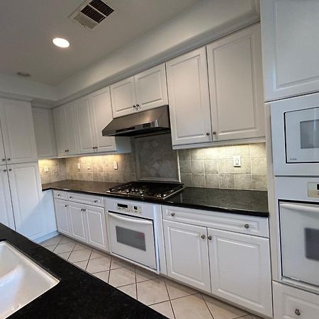 Comfortable House Irvine Luaran gambar